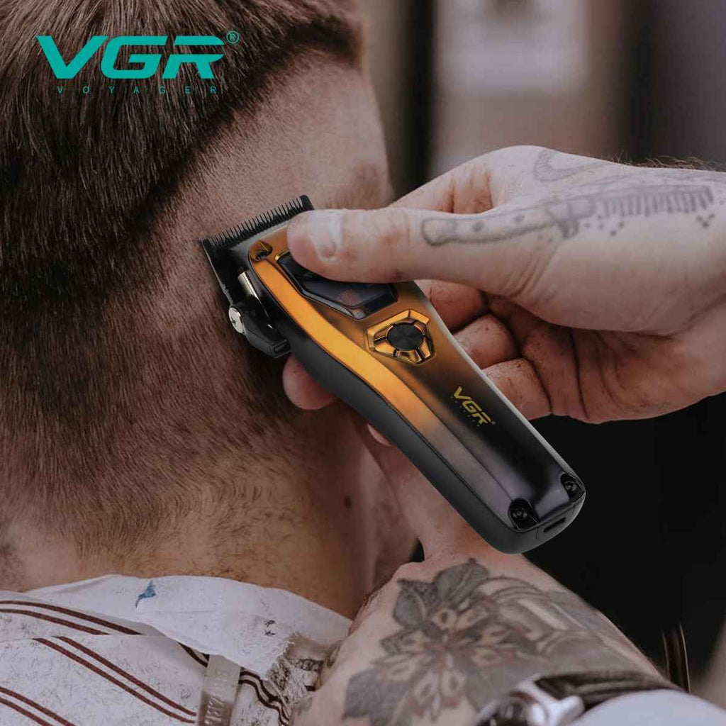 VGR v-668 Clipper Professional Trimmer Cordless Hair Cutting Machine Vector Motor Hair Clipper 11000 RPM Barber Clipper for Men V 668